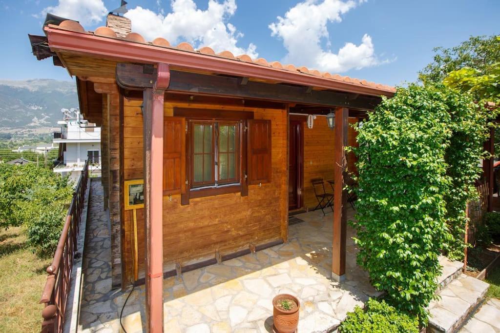 Wooden House In Ioannina Apartment Exterior photo