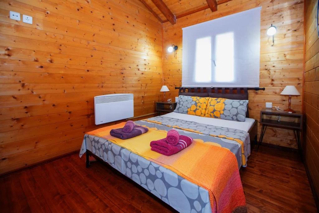 Wooden House In Ioannina Apartment Exterior photo
